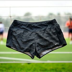 Nike‎ Dri-Fit Running Shorts Women's M Black Wave Print Reflective Logo